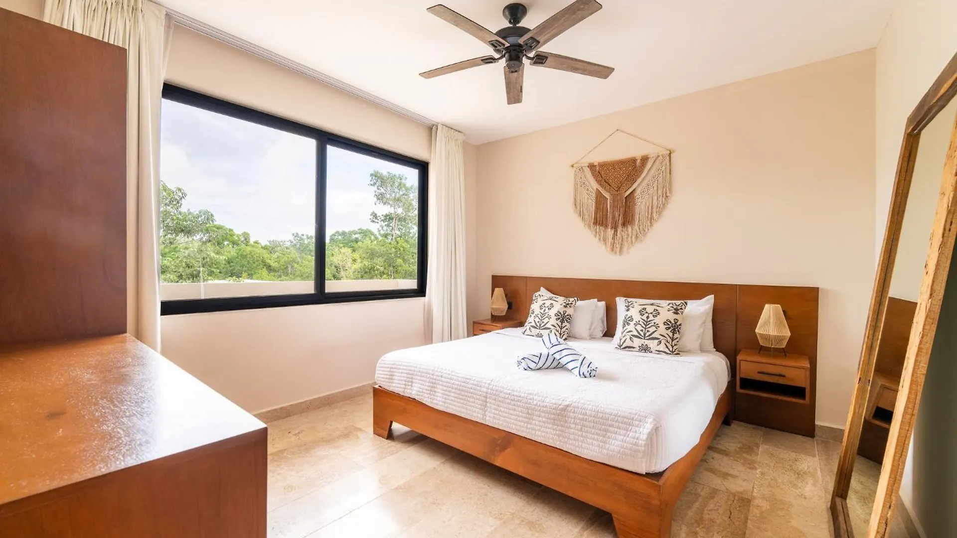 Maya Sky 2 Bedroom Penthouse 图卢姆 公寓